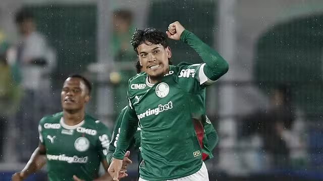 Com gol de "São Gustavo" Palmeiras vai as quartas de final da Libertadores