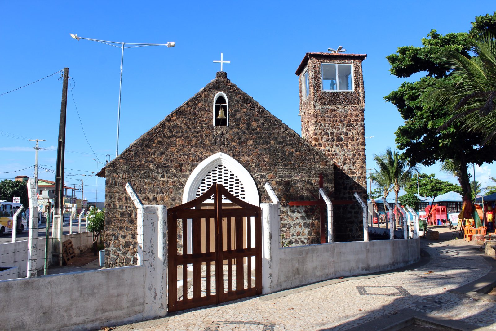 Turismo: Conheça a Igreja dos Navegantes na Praia da Redinha em Natal RN