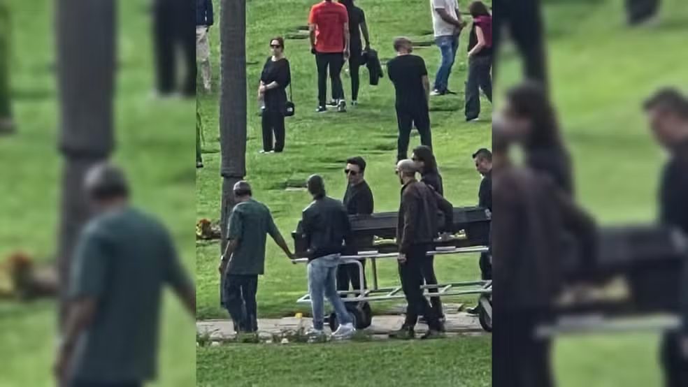 Cantores sertanejos compareceram ao sepultamento de Rick nesta quinta(24)